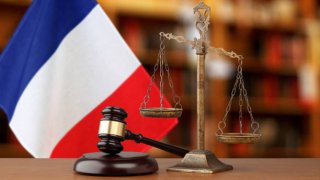 Attorney-Client Privilege from Competition Law Perspective: Comparison Between Turkish and French Legal Systems